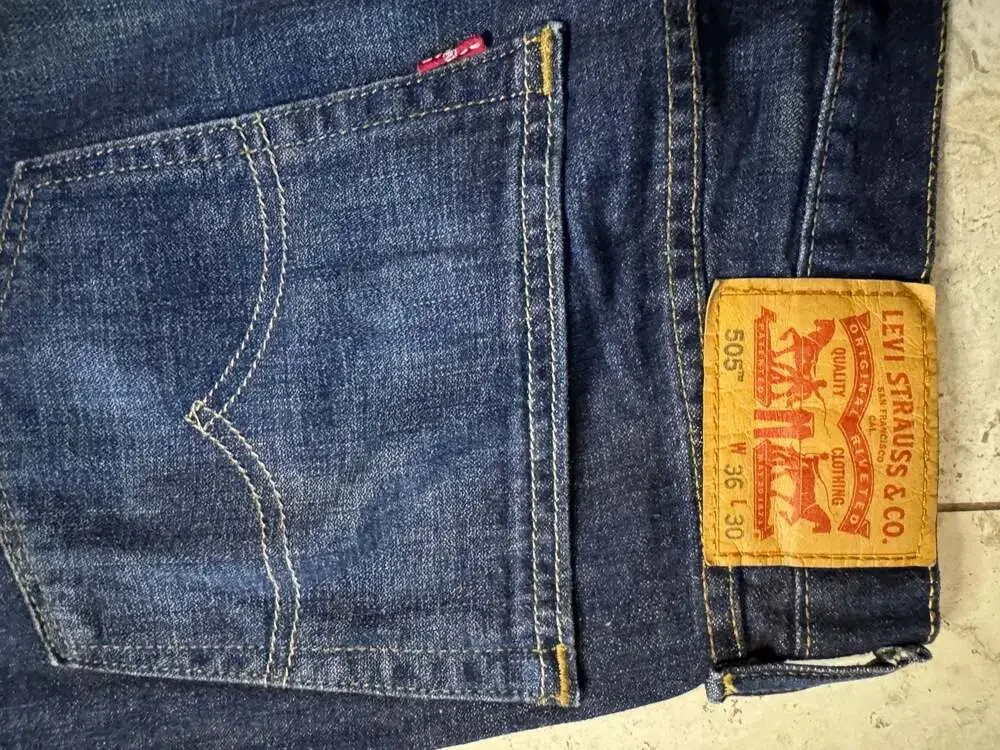 Levi's 505 Regular Fit Jeans Men's 36x30 Dark Wash Blue Denim